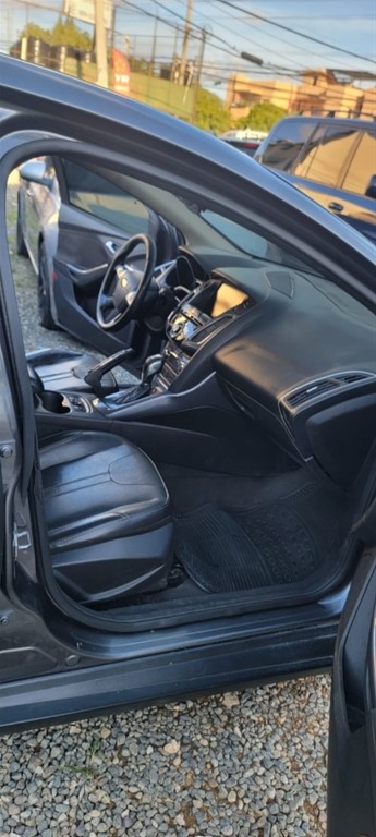 2014 Ford Focus — foto 4 / 10