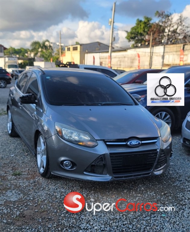 2014 Ford Focus — foto 10 / 10
