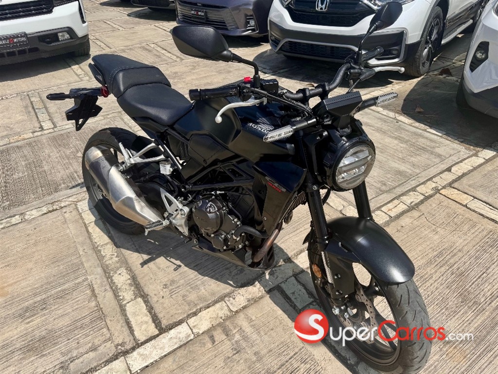 2025 Honda CB