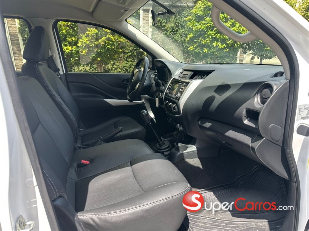 2021 Nissan Frontier NP300 — foto 11 / 12