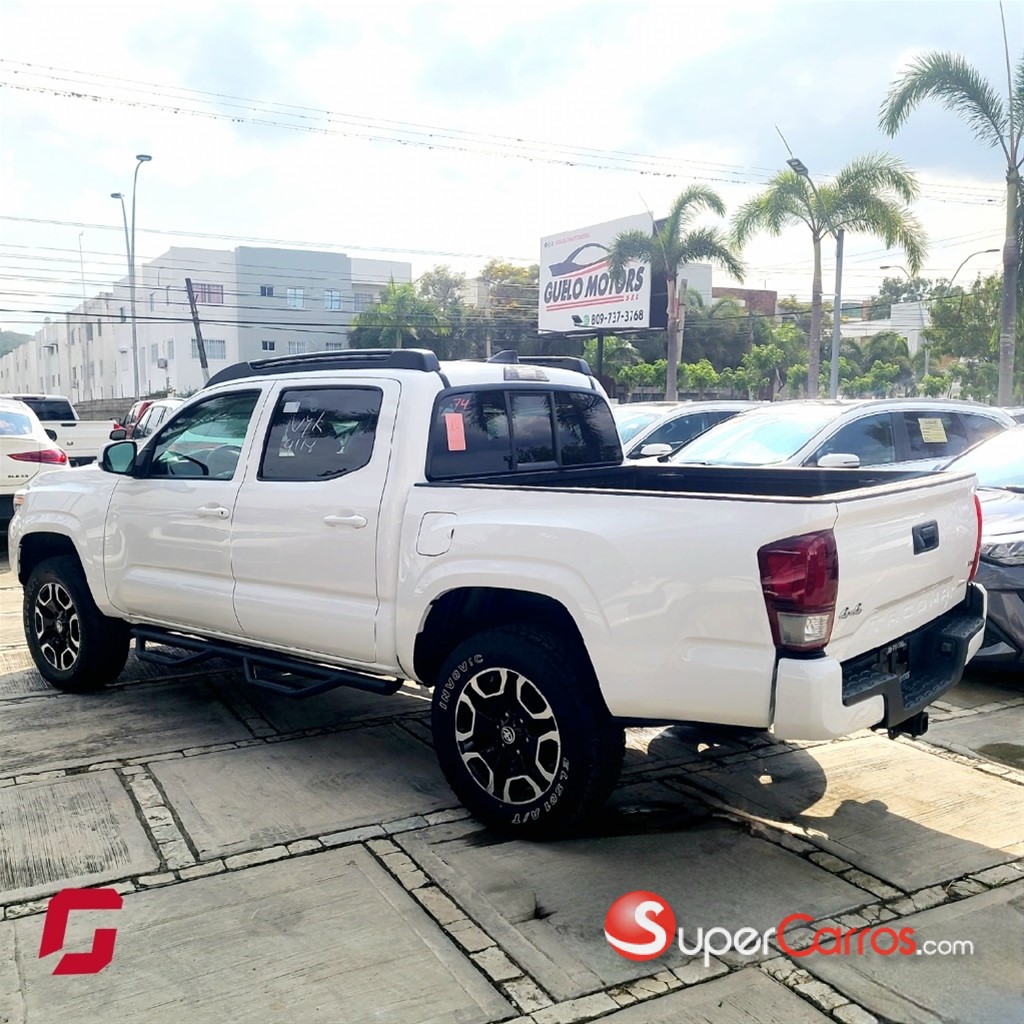 2021 Toyota Tacoma TRD OFF ROAD — foto 6 / 9