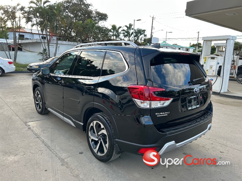 2022 Subaru Forester Touring — foto 3 / 12