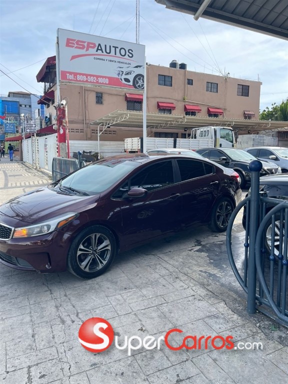2017 Kia Forte LX — foto 5 / 6