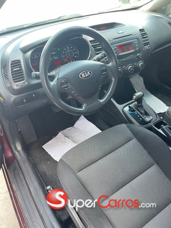 2017 Kia Forte LX — foto 6 / 6