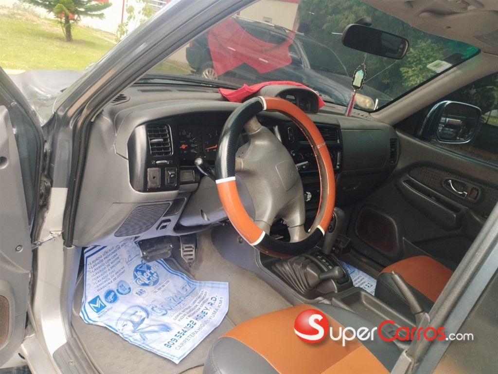 2005 Mitsubishi Motors L 200 — foto 8 / 8