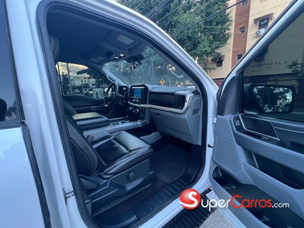 2021 Ford F 150 XLT ECOBOOST — foto 11 / 12