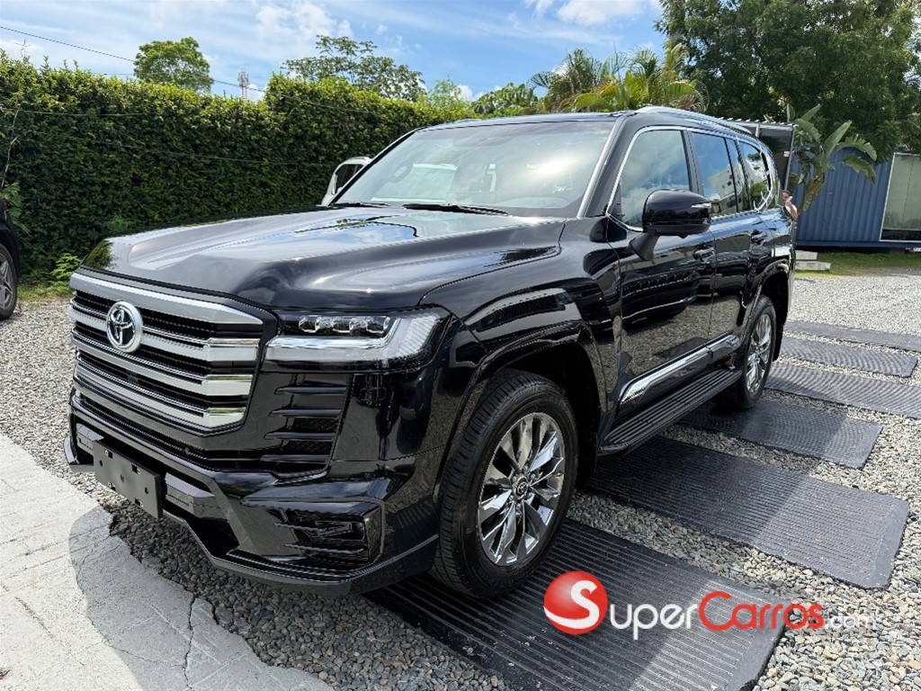 2026 Toyota Land Cruiser