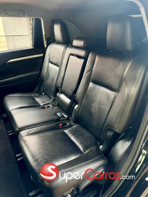 2018 Toyota Highlander LE — foto 11 / 11