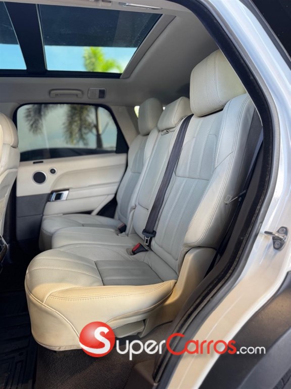 2014 Land Rover Range Rover Sport HSE — foto 8 / 10