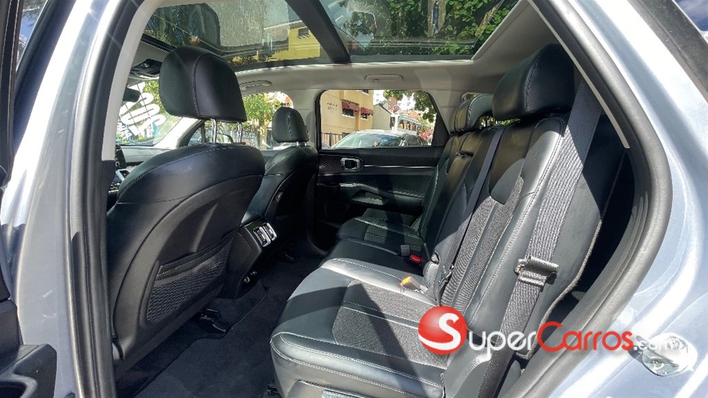 2021 Kia Sorento S — foto 7 / 11