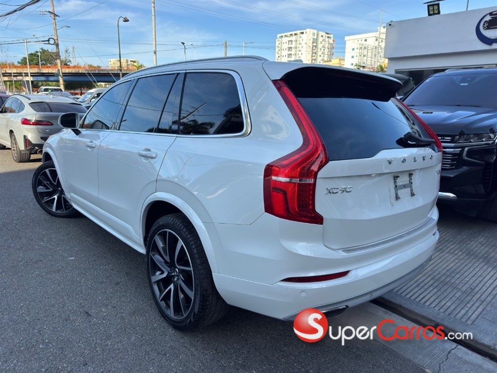 2020 Volvo XC90 T6 First Edition — foto 6 / 12