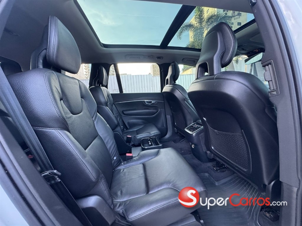2020 Volvo XC90 T6 First Edition — foto 9 / 12