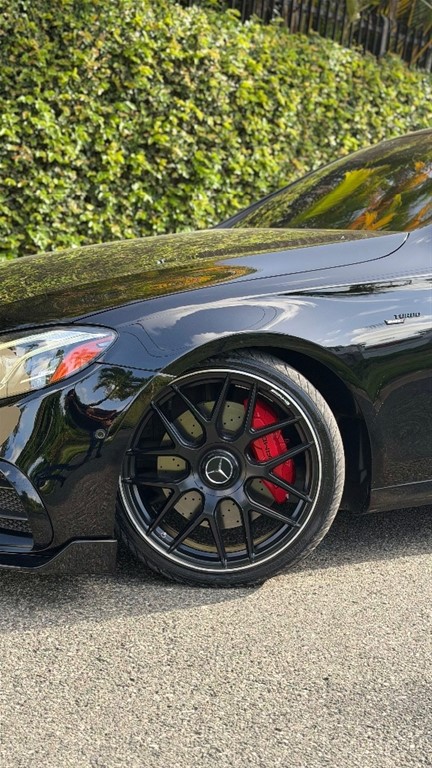 2017 Mercedes-Benz Clase E 300 — foto 2 / 11
