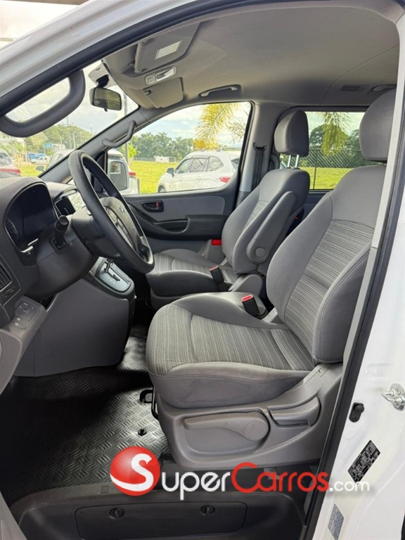2021 Hyundai Grand Starex — foto 6 / 11
