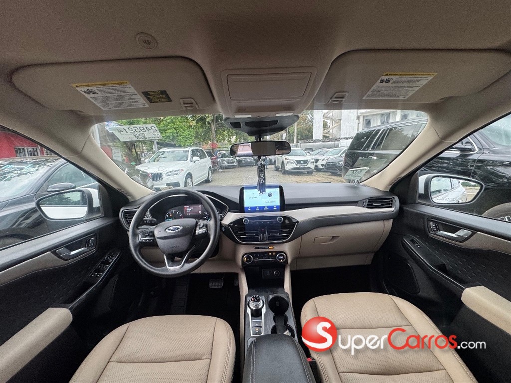 2020 Ford Escape SE — foto 9 / 11