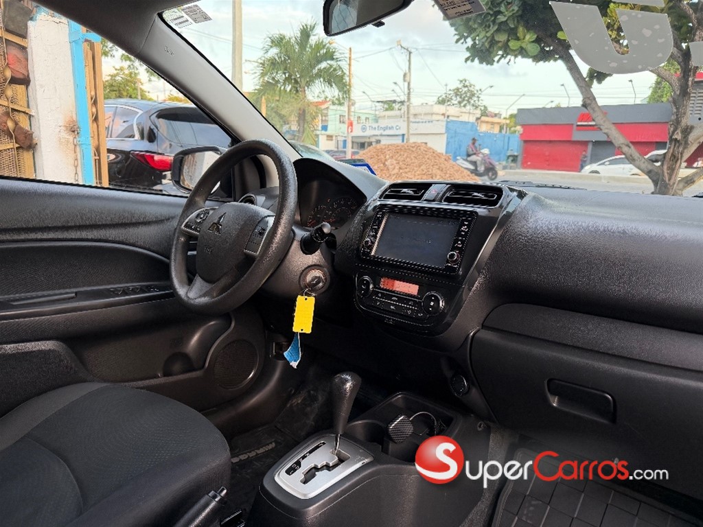 2020 Mitsubishi Motors Mirage G4 — foto 7 / 9