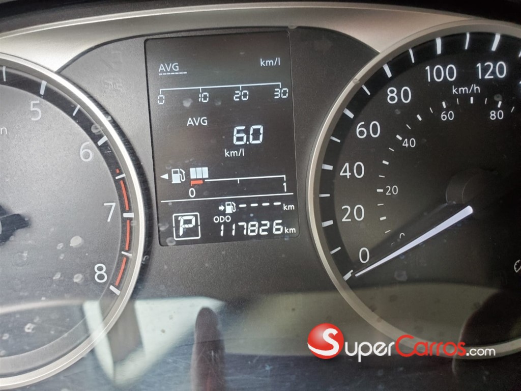 2017 Nissan Kicks — foto 2 / 11