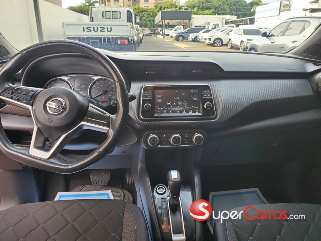 2017 Nissan Kicks — foto 3 / 11
