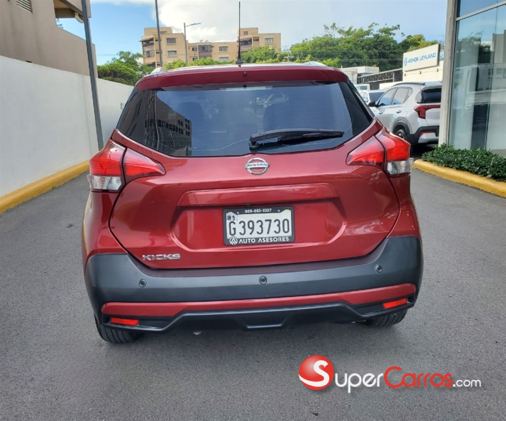 2017 Nissan Kicks — foto 9 / 11
