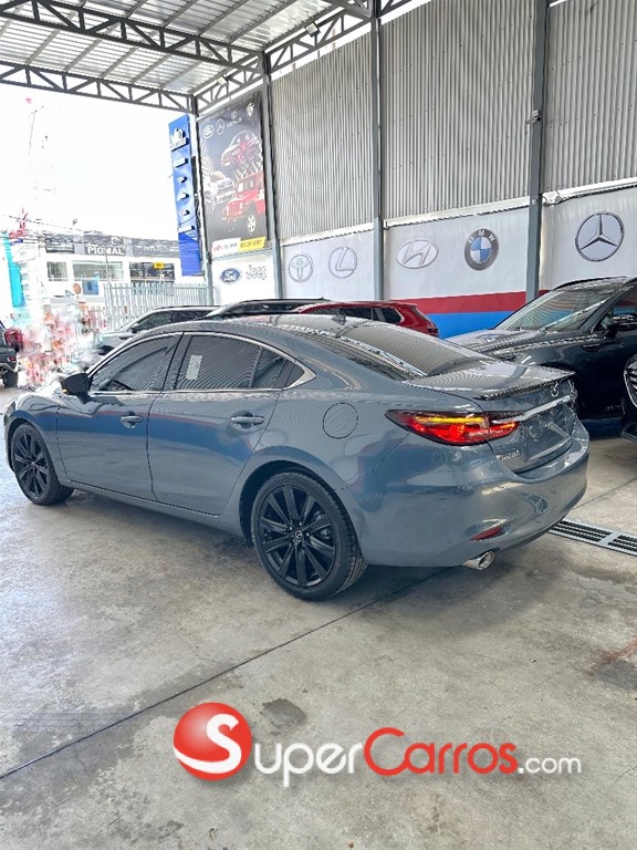 2021 Mazda 6 Carbon Edition — foto 2 / 12