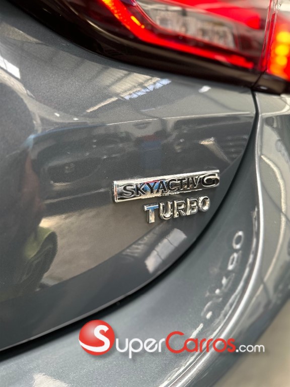 2021 Mazda 6 Carbon Edition — foto 12 / 12