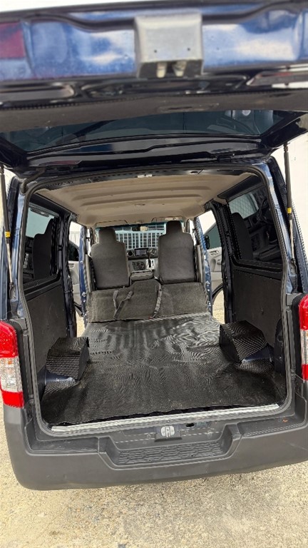 2019 Nissan NV 350 — foto 8 / 10