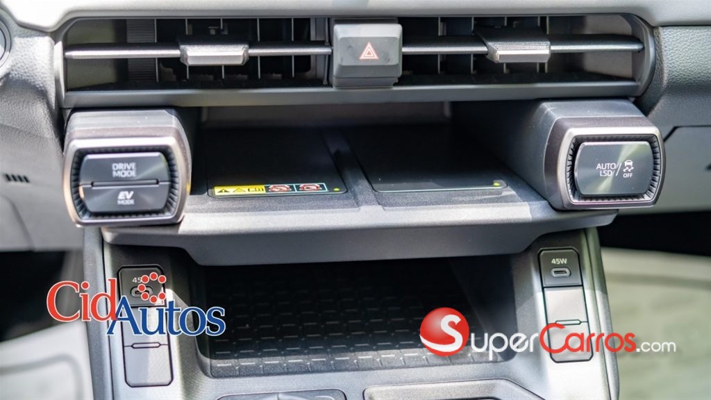 2027 Toyota RAV4 Limited Hybrid — foto 9 / 12
