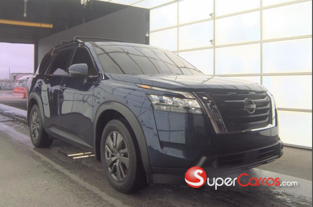 2022 Nissan Pathfinder SV — foto 3 / 8