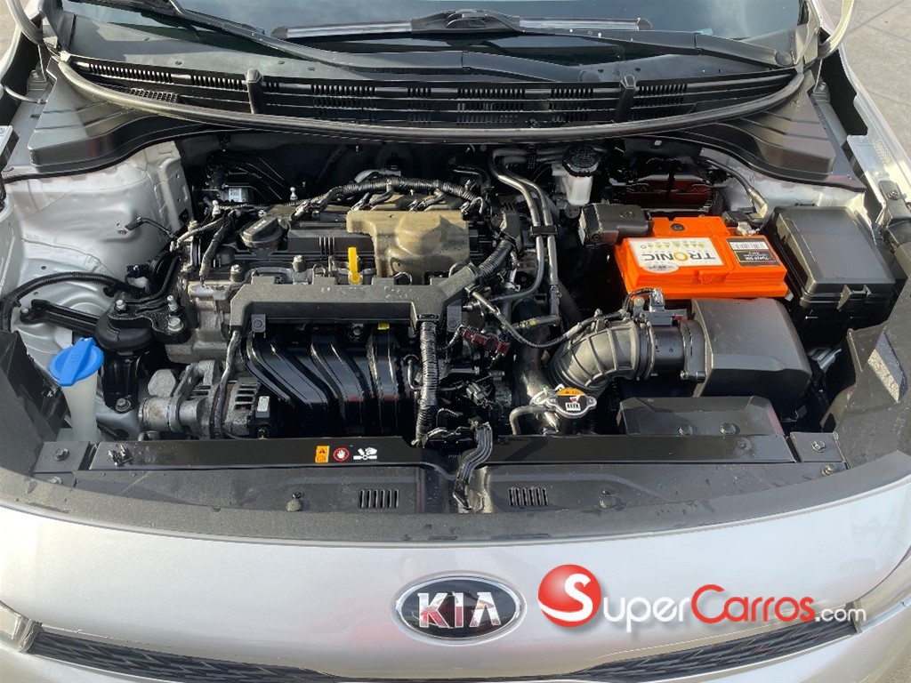 2020 Kia Rio LX — foto 10 / 11