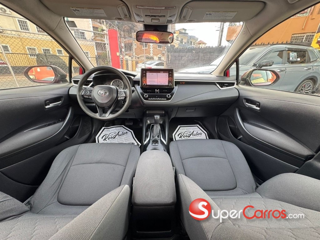 2020 Toyota Corolla LE — foto 8 / 9