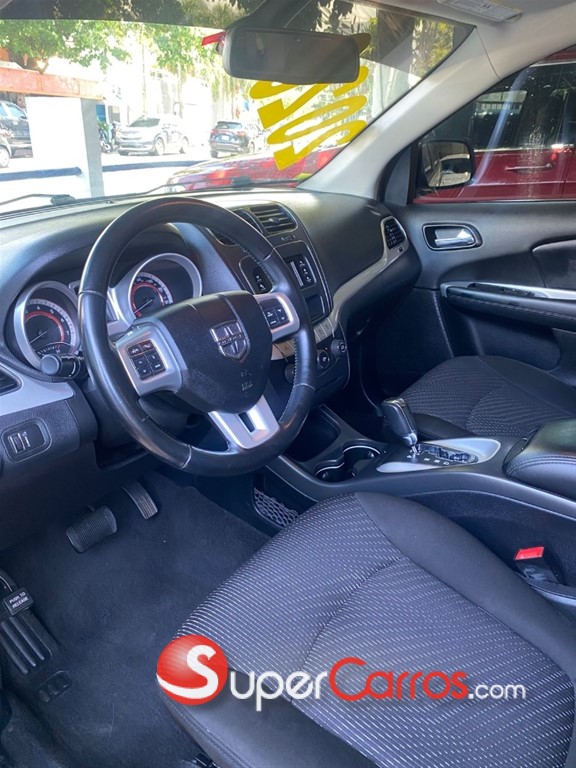2020 Dodge Journey SE — foto 6 / 9