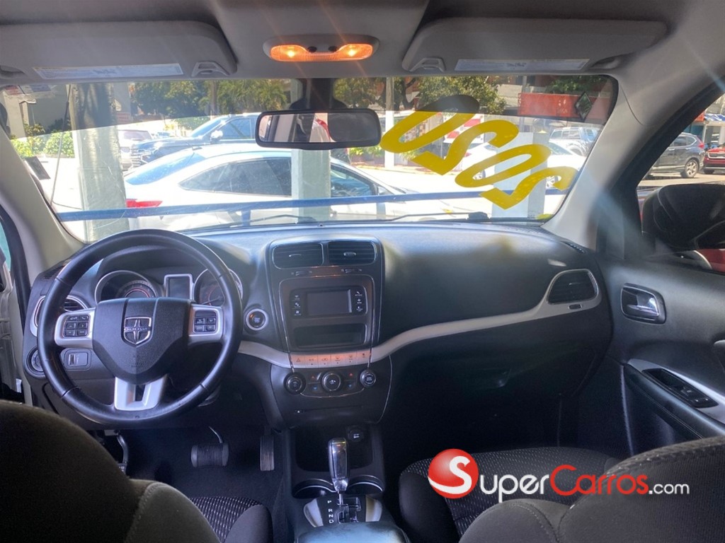 2020 Dodge Journey SE — foto 8 / 9