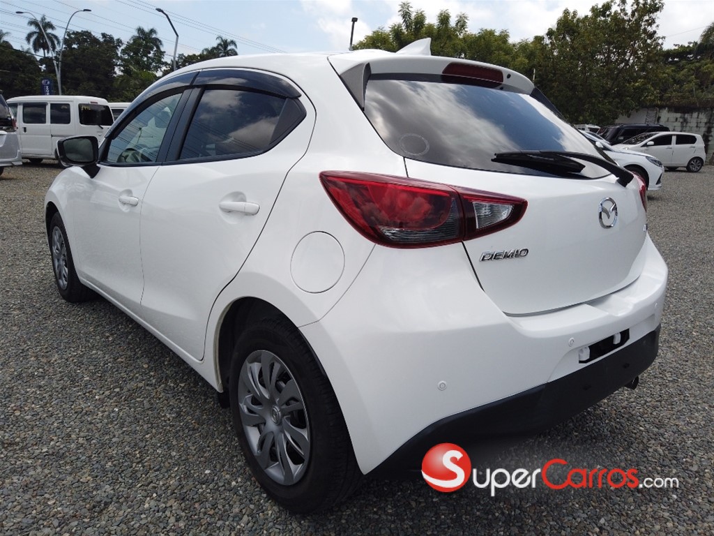 2020 Mazda Demio — foto 2 / 9