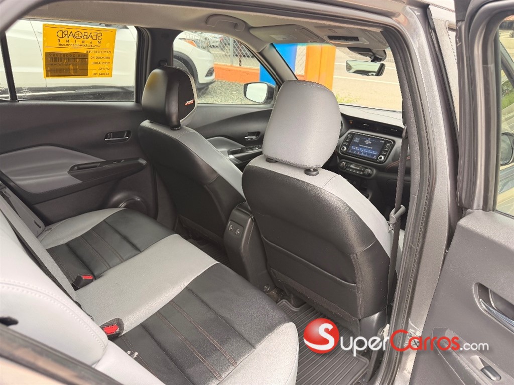 2021 Nissan Kicks SR — foto 7 / 10
