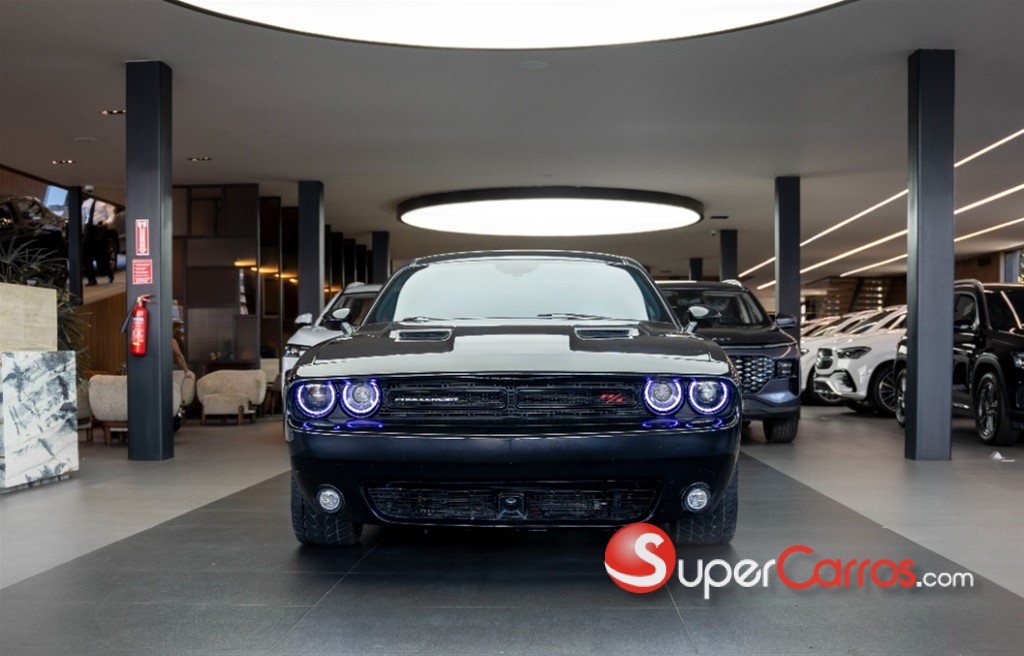 2015 Dodge Challenger Scat Pack — foto 11 / 11