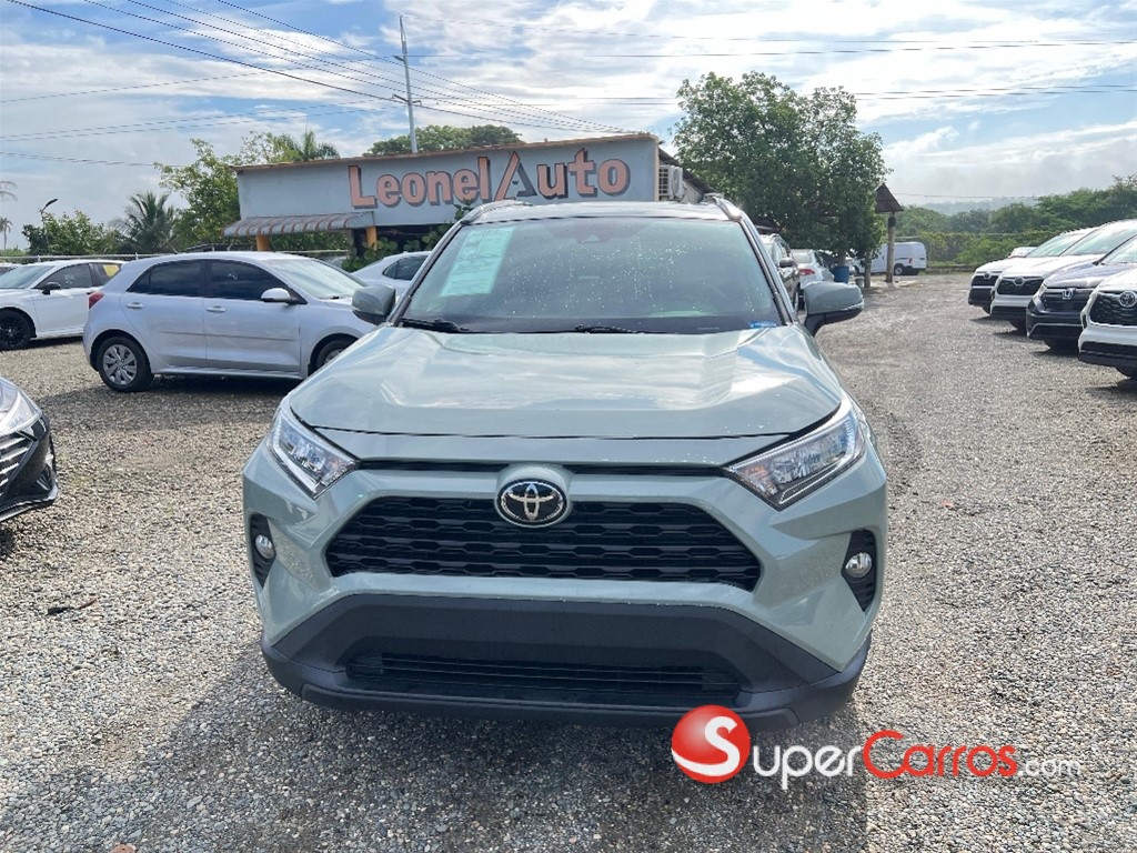 2021 Toyota RAV4 XLE PLUS