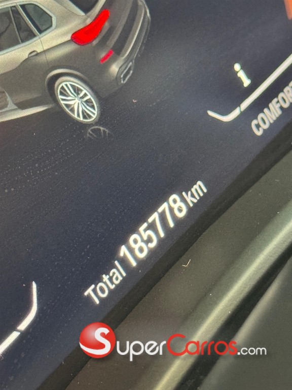 2021 BMW X 5 SDRIVE 40i — foto 9 / 10