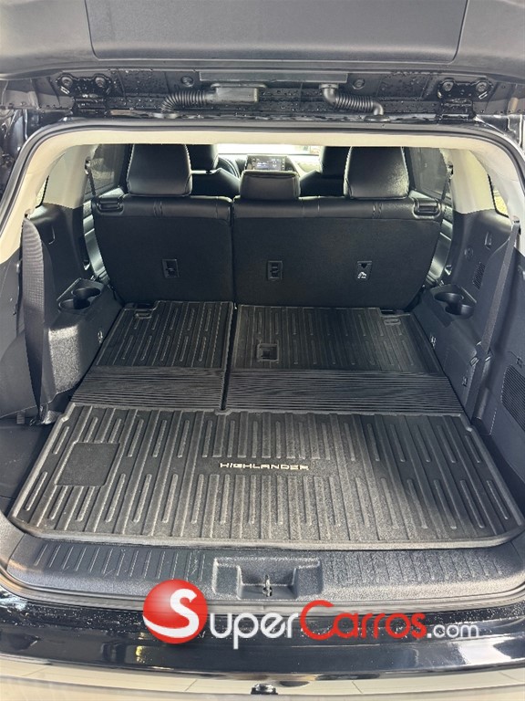 2022 Toyota Highlander XLE — foto 7 / 10