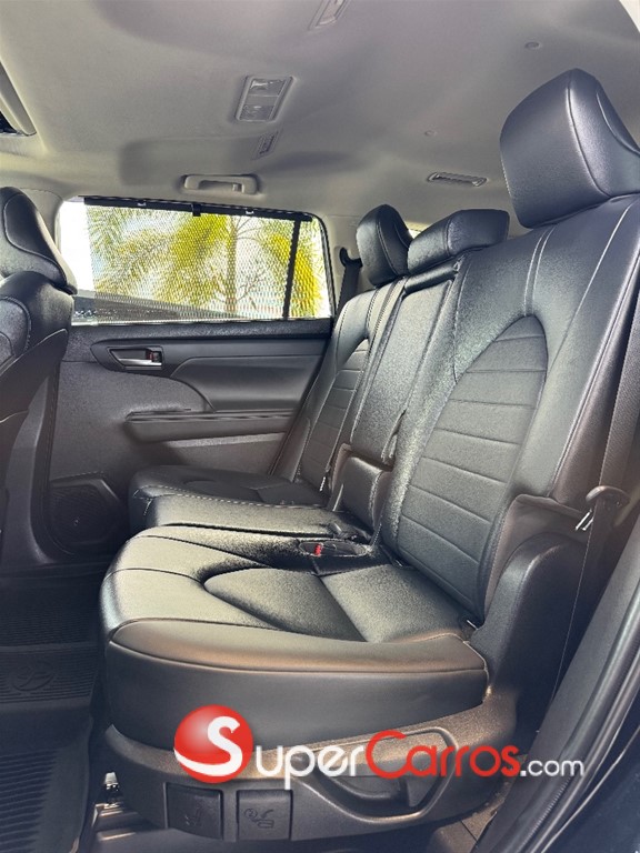 2022 Toyota Highlander XLE — foto 10 / 10