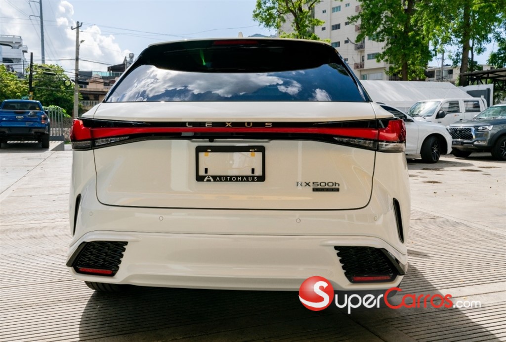 2026 Lexus RX 500H F SPORT — foto 4 / 8