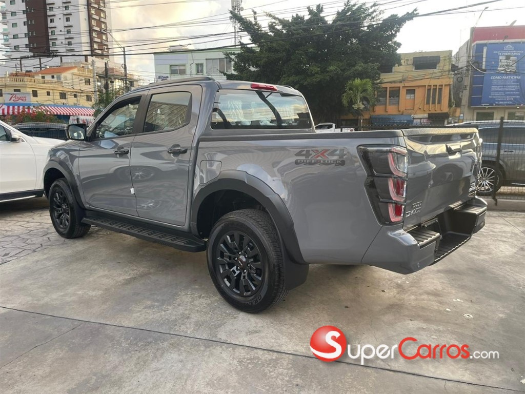 2027 Isuzu DMAX LSE — foto 5 / 12