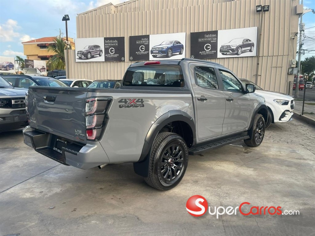 2027 Isuzu DMAX LSE — foto 7 / 12