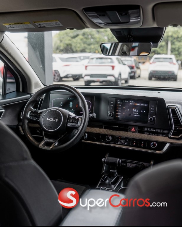 2023 Kia Sportage LX — foto 9 / 11