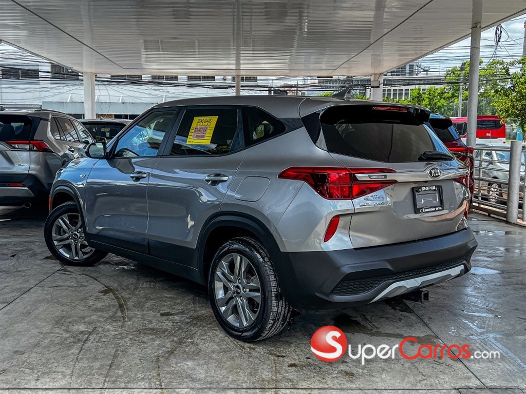 2021 Kia Seltos LX — foto 7 / 11