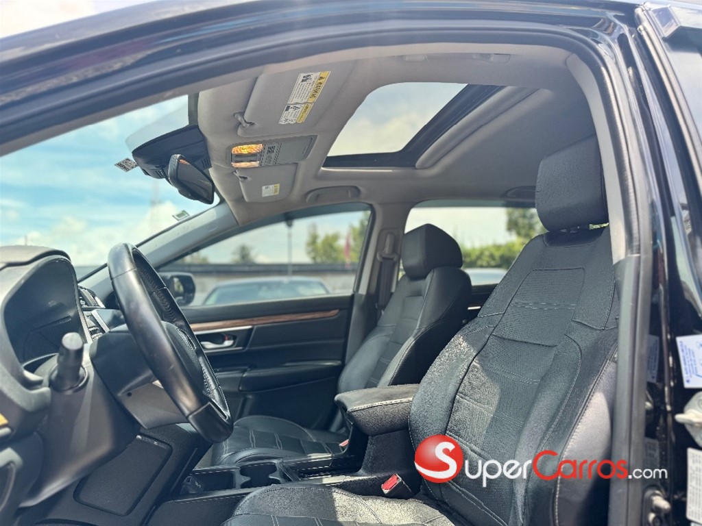 2018 Honda CR-V Touring — foto 8 / 12