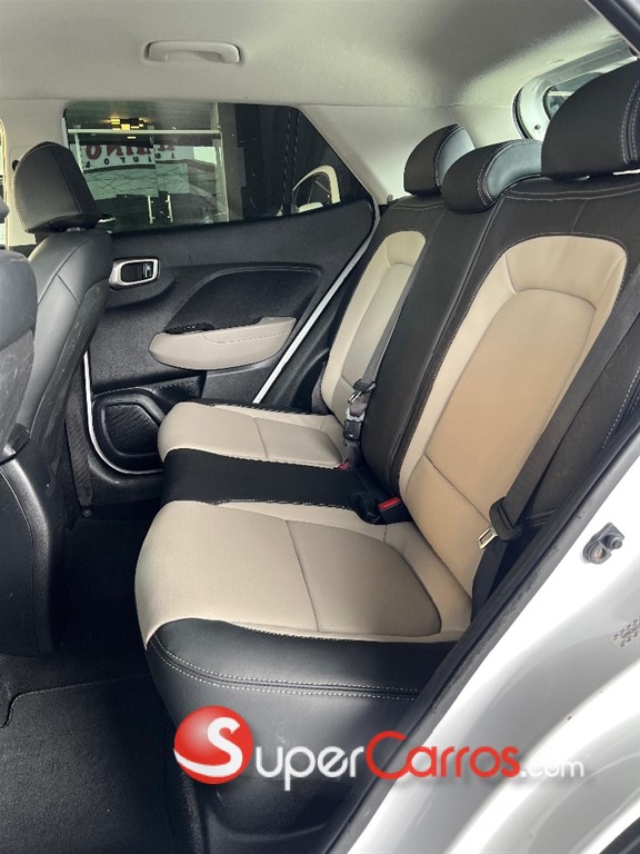 2020 Hyundai Venue — foto 7 / 10