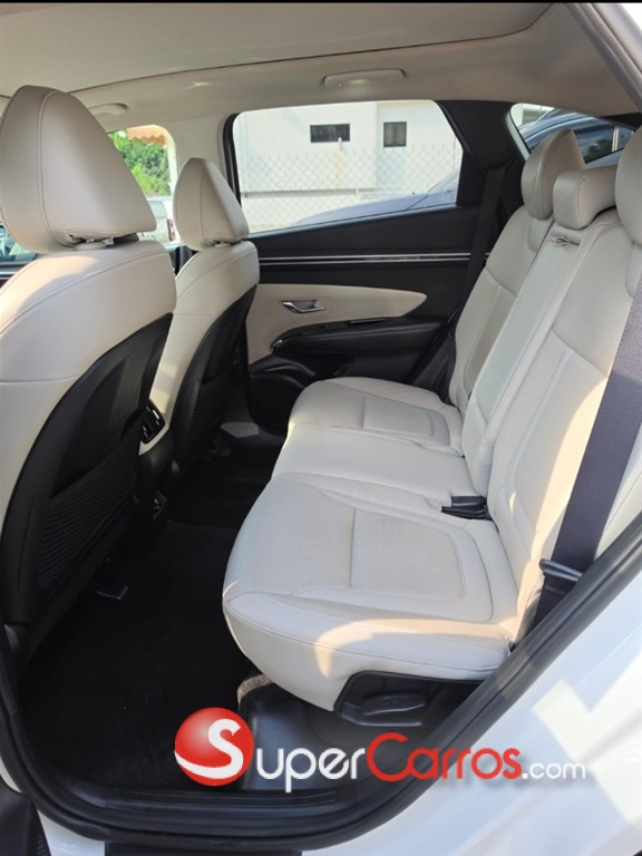 2023 Hyundai Tucson LIMITED — foto 8 / 12