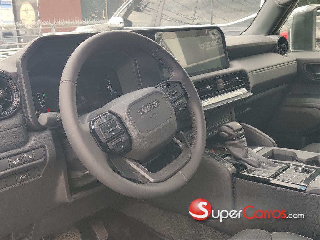 2026 Toyota Land Cruiser Prado — foto 9 / 10