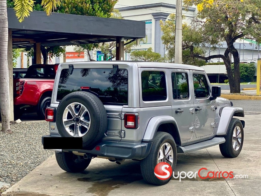 2020 Jeep Wrangler Sahara Unlimited — foto 3 / 12