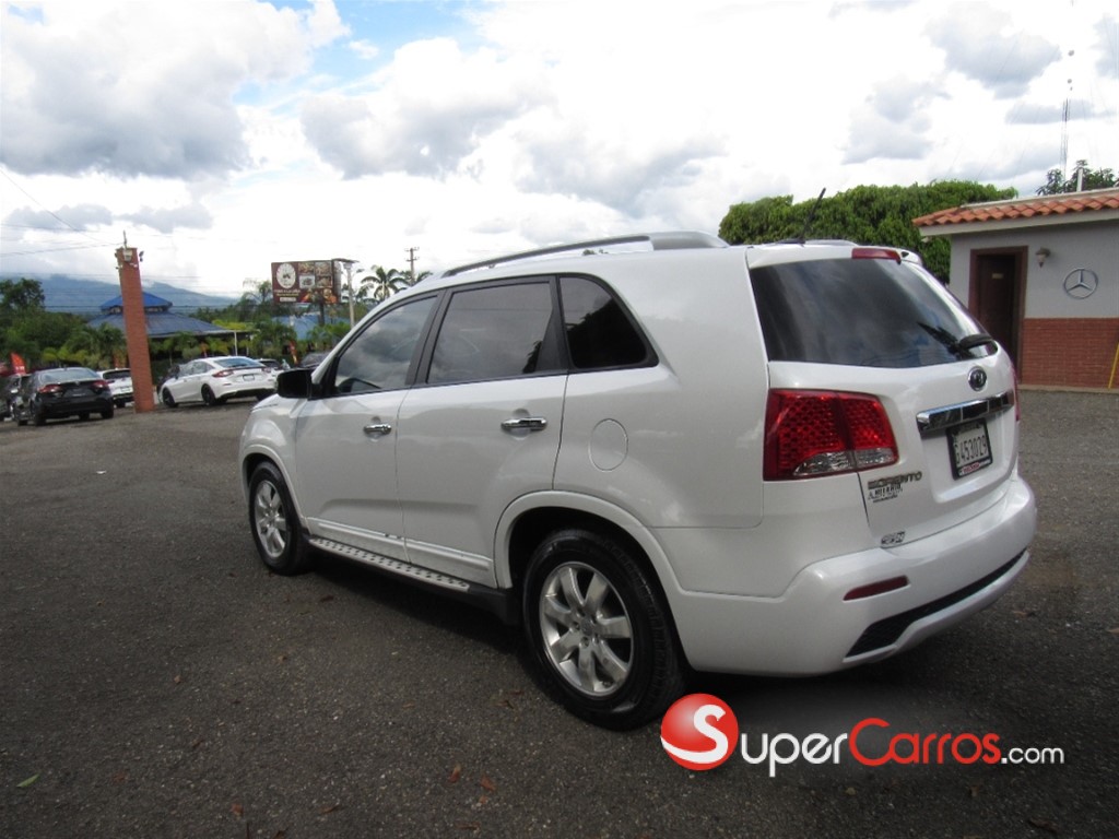 2013 Kia Sorento LX — foto 4 / 11